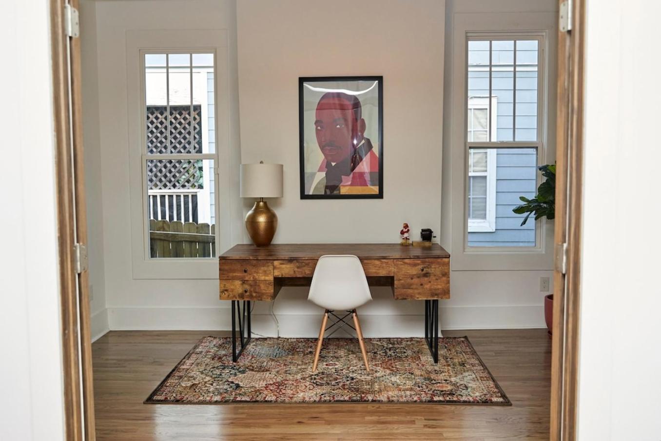 Spacious Retreat Near Downtown, Atl